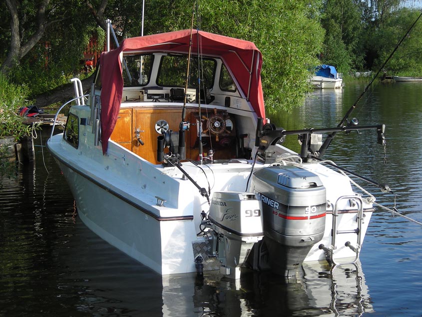 Fishing boat